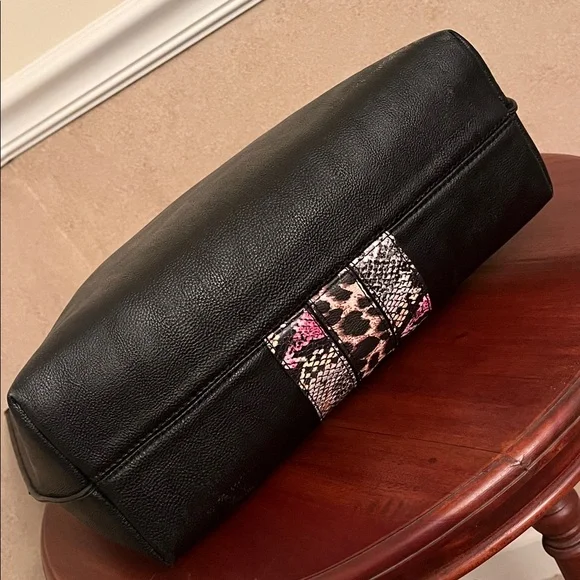 Betsey Johnson Black Tote Bag Leopard & Snake Print Stripe with Bow- EUC - Picture 6 of 16